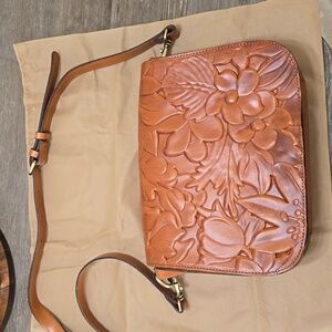 Patricia Nash Messanger Bag
